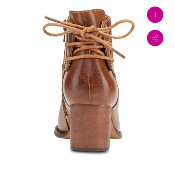 Olivia Miller Booties - Picture 4 of 11